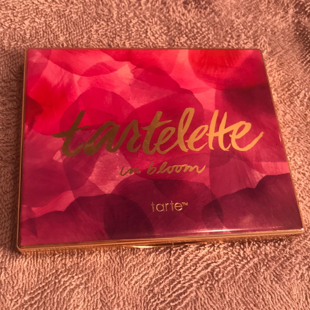 Tartelette in bloom